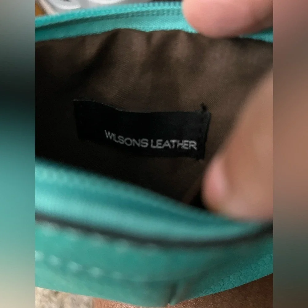 Wilsons Leather Turquoise wristlet Bag 90s Y2K leather coin‎ purse wallet purse